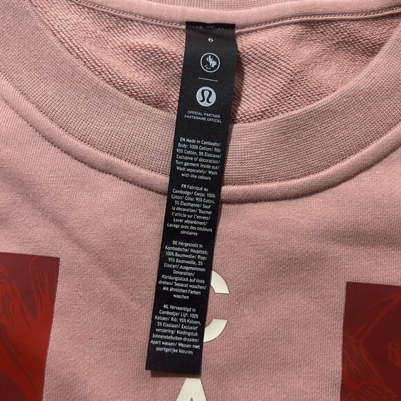 Lululemon NWT Perfectly Oversized Crop Crew Size 6 Pink Team Canada Olympics - Picture 3 of 6